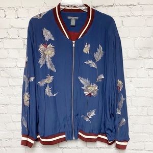 Embroidered windbreaker jacket